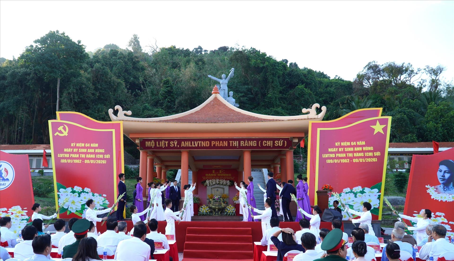 Anh hùng Lực lượng vũ trang nhân dân Phan Thị Ràng (chị Sứ) 