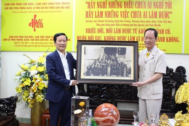 ANH HÙNG LAO ĐỘNG TRẦN VĂN SEN – NGƯỜI THƯƠNG BINH LÀM KINH TẾ GIỎI