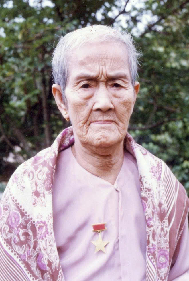 Mẹ VNAH Võ Thị Tràng - Người mẹ tiễn sáu người thân vào bất tử