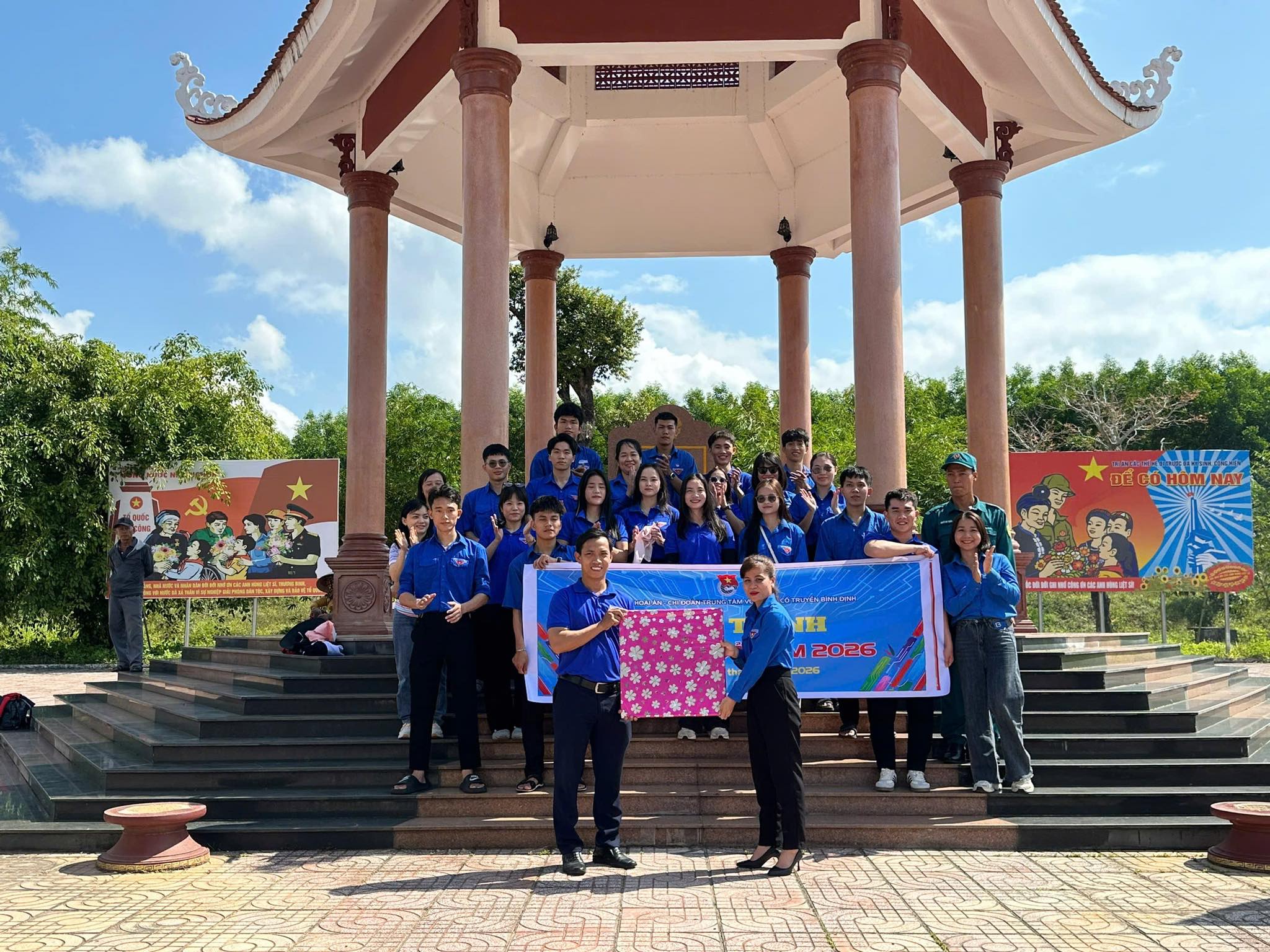hành trình về nguồn
