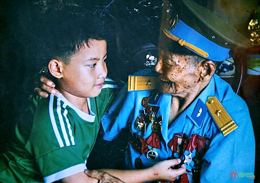 Mẹ Anh hùng vùng sông nước miền Tây