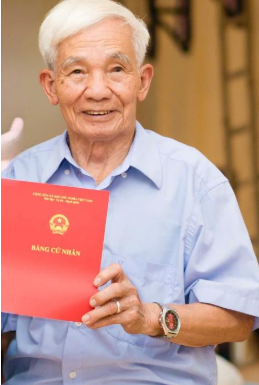 CÂU CHUYỆN THỜI HOA LỬA – NGUYỄN VĂN ĐẮC