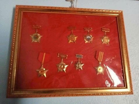 CÂU CHUYỆN THỜI HOA LỬA – DƯƠNG HỒNG KHẮP