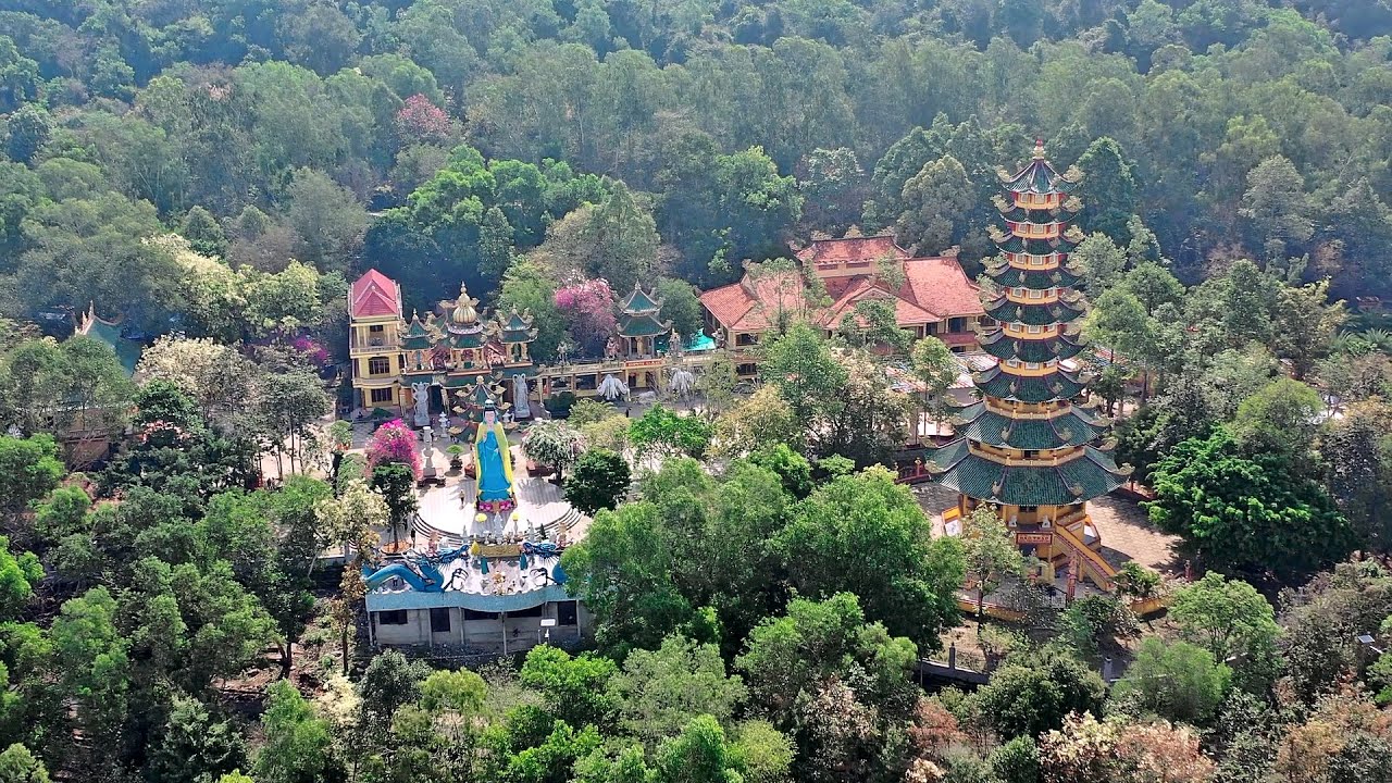 CĂN CỨ NÚI CẬU – DẤU ẤN MỘT THỜI HOA LỬA