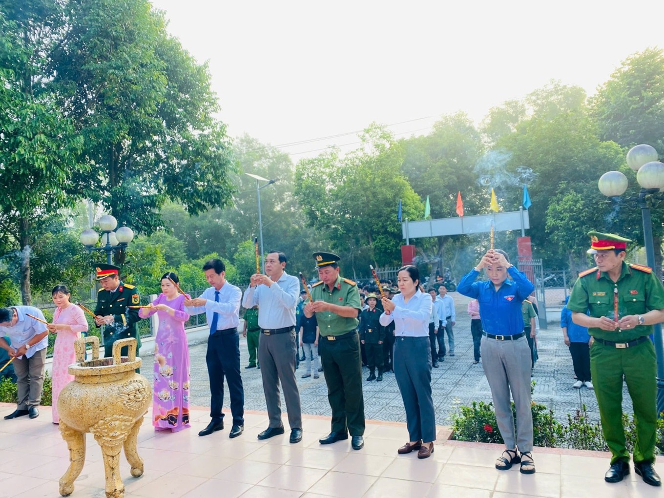 THẮP NẾN TRI ÂN – RỰC LỬA TRUYỀN THỐNG  NGÀY HỘI TÒNG QUÂN NĂM 2026 XÃ TÂN PHƯỚC 2