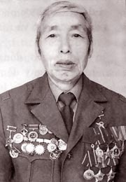 Anh hùng trần văn nhỏ