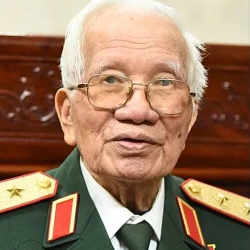 Trung tướng, Anh hùng LLVT nhân dân Khuất Duy Tiến - Những điều tôi biết