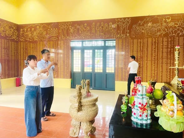 LIÊN ĐỘI TRƯỜNG THCS TRẦN PHÚ VỀ ĐỊA CHỈ ĐỎ TẠI DI TÍCH LỊCH SỬ NÚI NHẠN